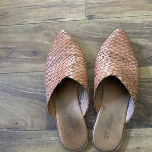 St. Agni leather shoes